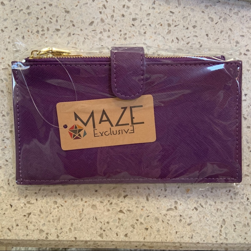 Maze Multifunctional Leather Wallet